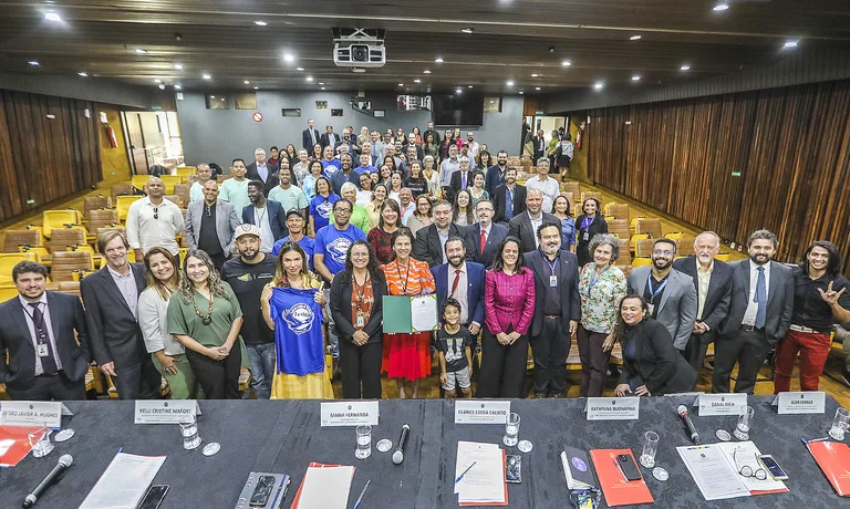 Avanços no Marco Regulatório das Organizações da Sociedade Civil: Plataforma MROSC esteve presente na entrega da Proposta de Revisão do Decreto 8.726/16